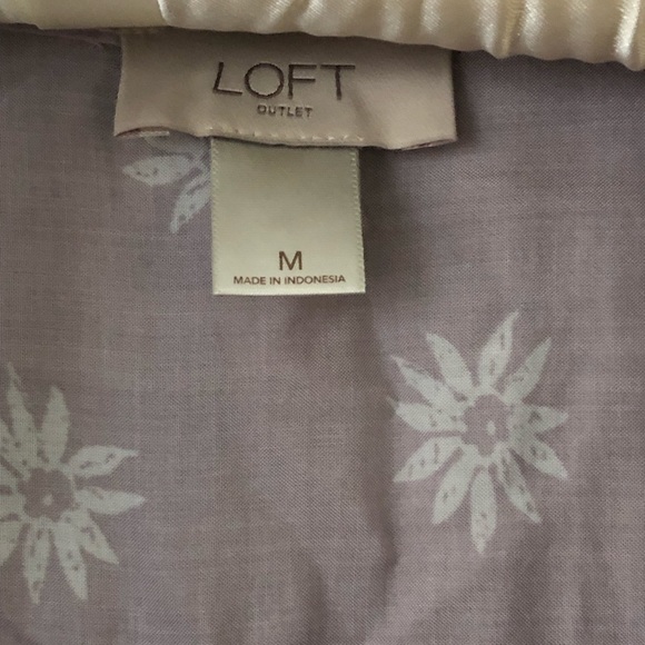LOFT Lilac top - Picture 2 of 2